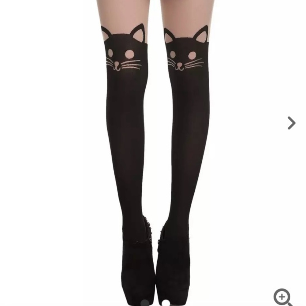 Hot Topic opaque tights